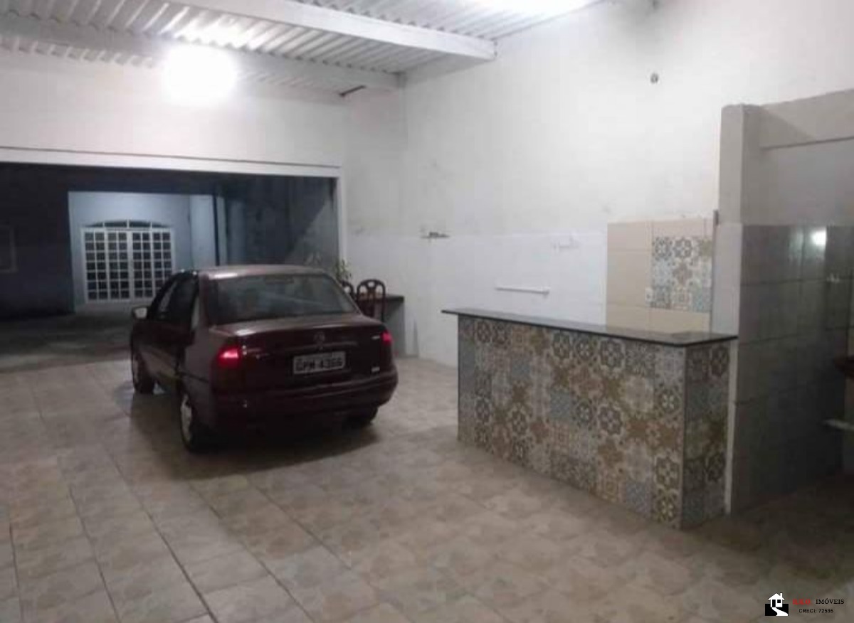 Casa à venda com 2 quartos, 200m² - Foto 3