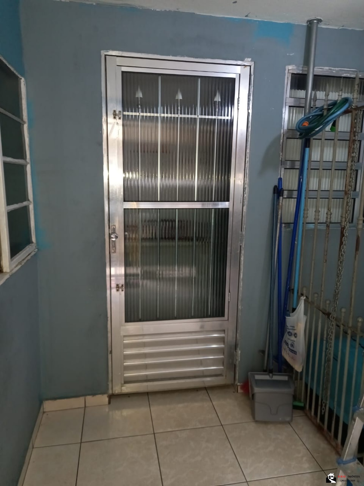 Sobrado à venda com 2 quartos, 48m² - Foto 1