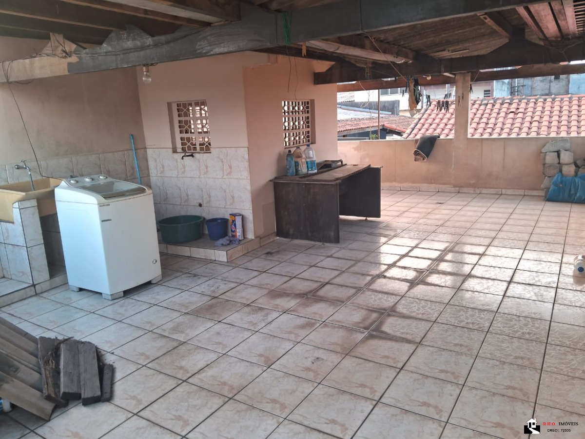 Sobrado à venda com 3 quartos, 250m² - Foto 17