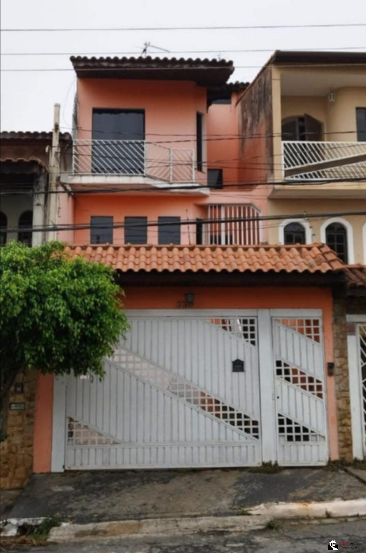 Sobrado à venda com 2 quartos, 125m² - Foto 1