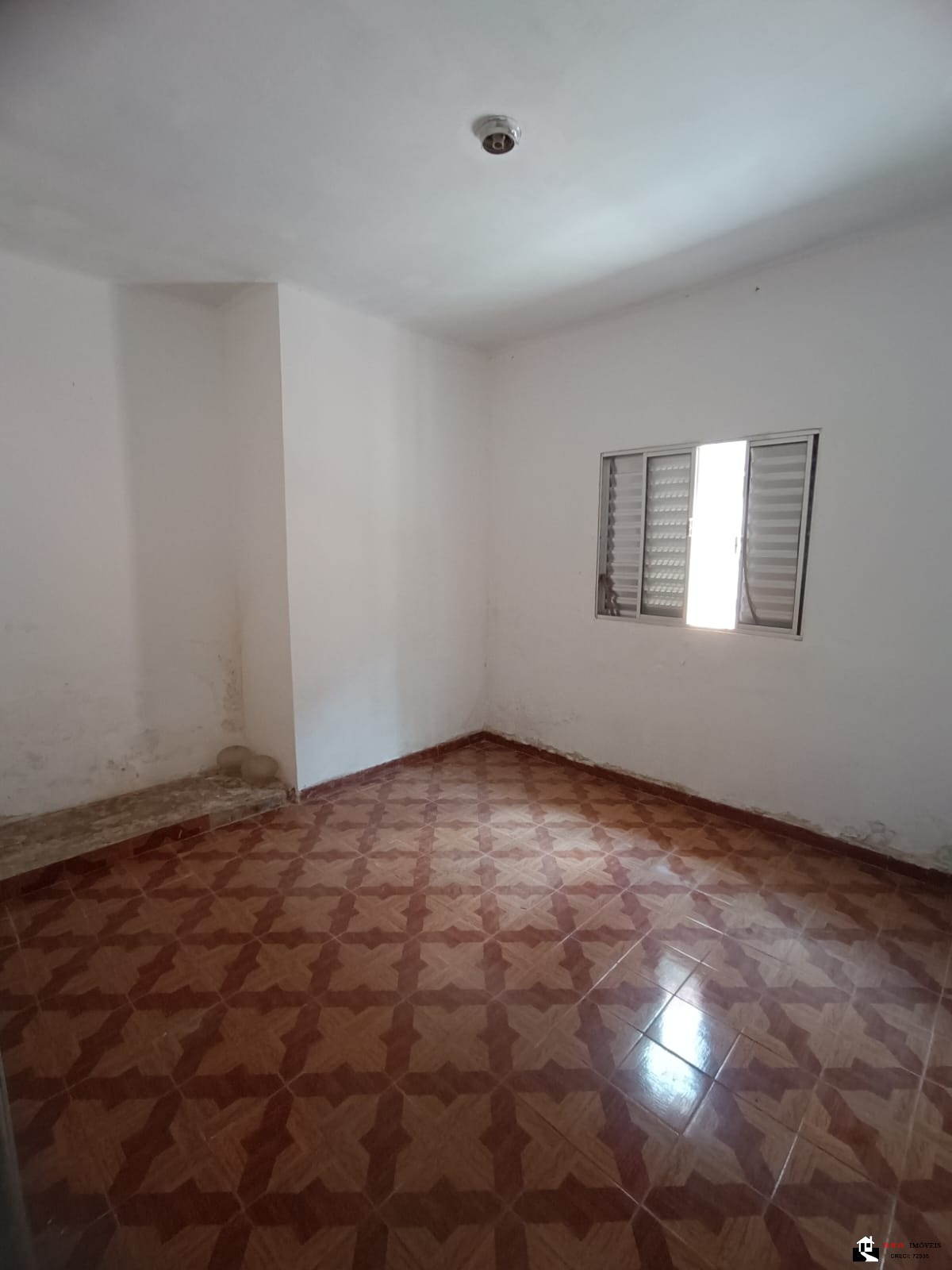 Casa à venda com 2 quartos, 250m² - Foto 9